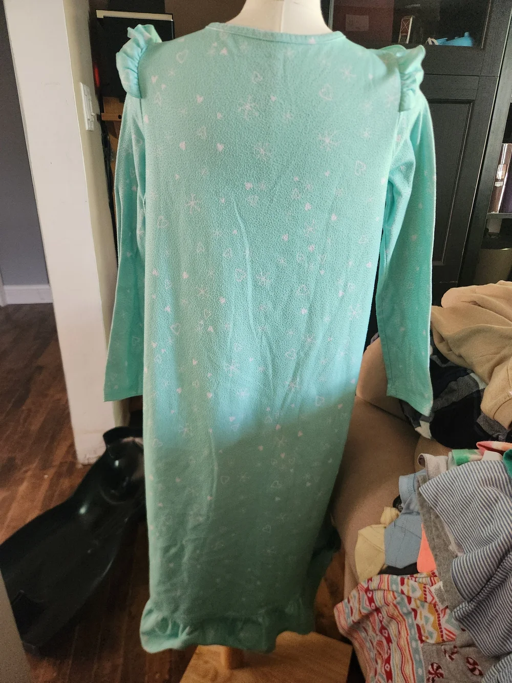 SO Mint Green 'SNOW COOL' Long Sleeve Kids Nightgown with Pink Accent